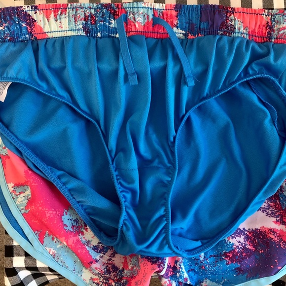 NIKE Dri-Fit runners shorts pink blue splash sz M - Picture 14 of 14